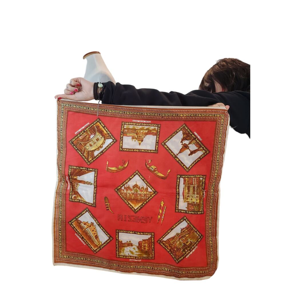 Vintage Venezia Silk Blend Scenes of Italy Landmarks Scarf